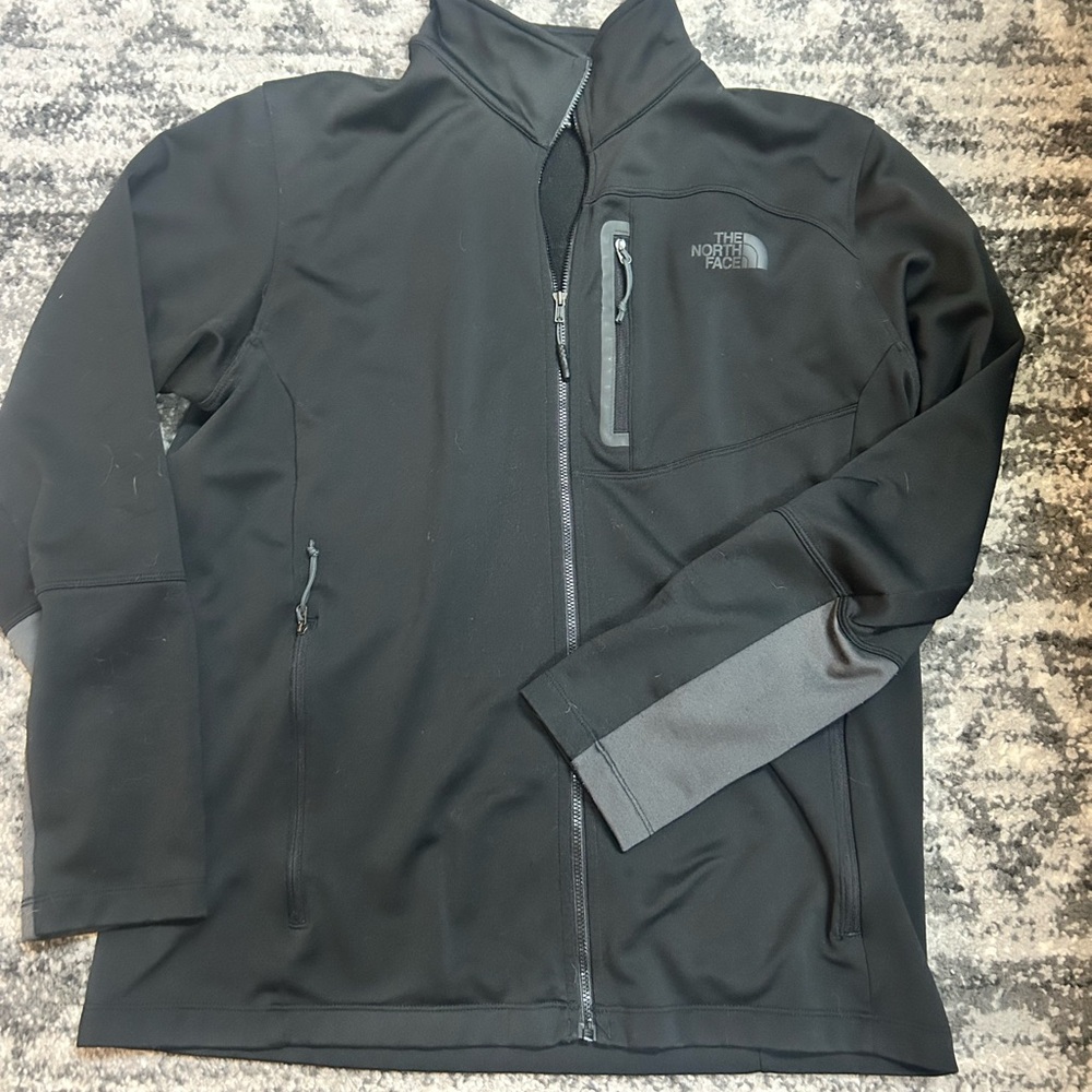 The North Face Men's Black Performance Jacket